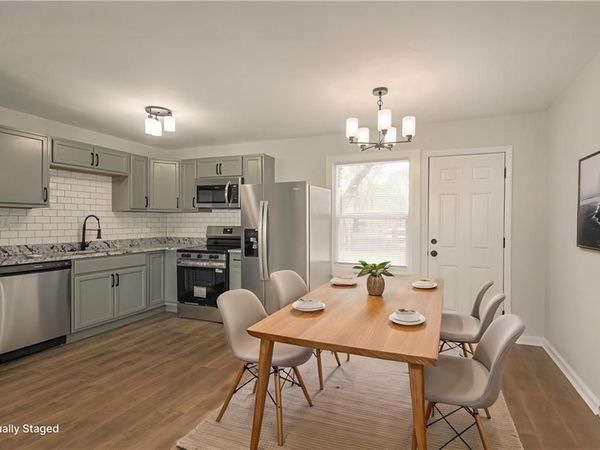 7101 E 113th Street, Kansas City, MO 64134