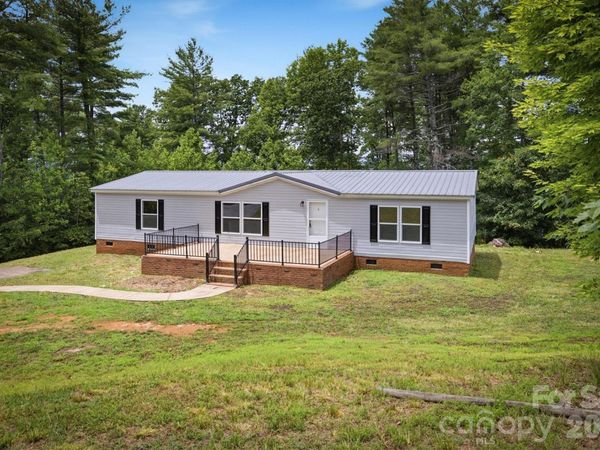 2688 Kite Drive , Lenoir, NC 28645