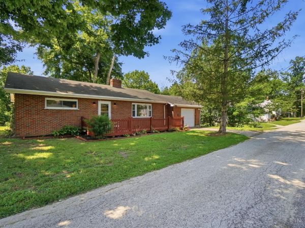 417 Davis Lane, Bethel, OH 45106