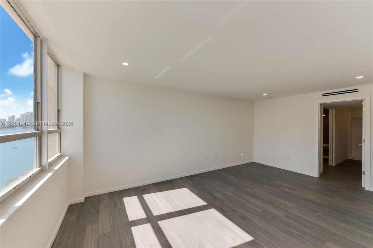 11 Island Ave , Unit 908, Miami Beach, FL 33139 Photo