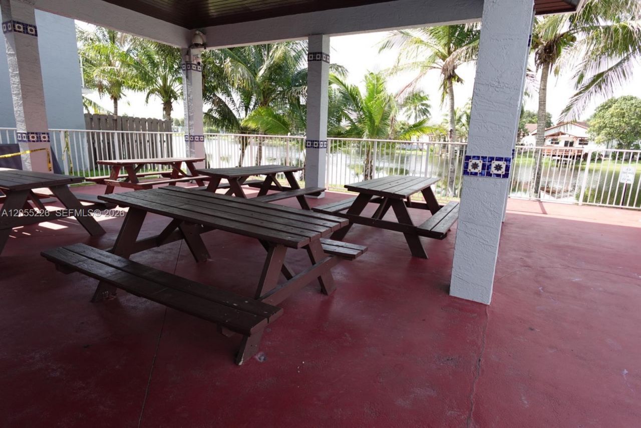 7030 NW 173rd Dr , Unit 1602, Hialeah, FL 33015 Photo