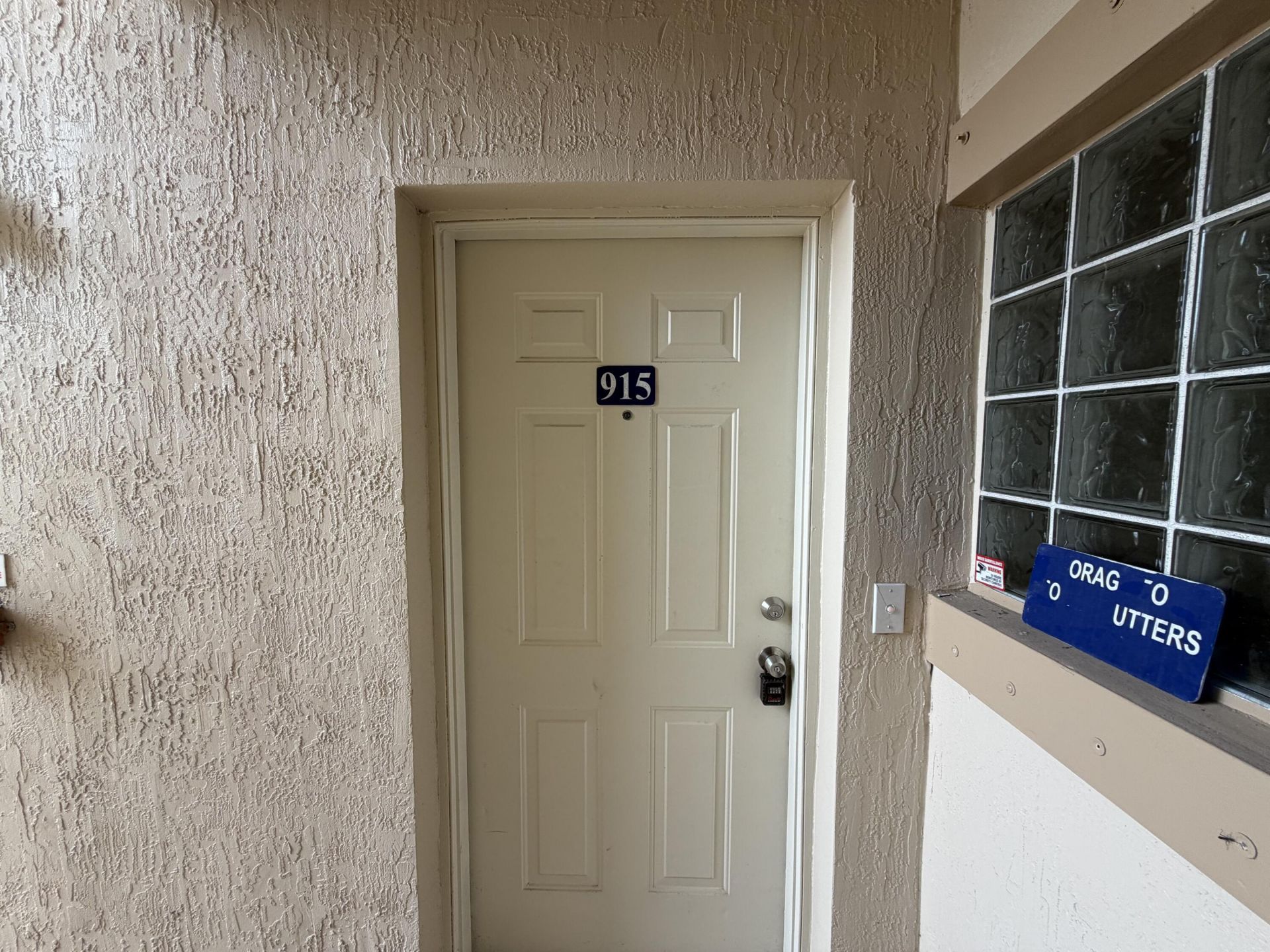 1095 Golden Lakes Boulevard, West Palm Beach, FL 33411 Photo