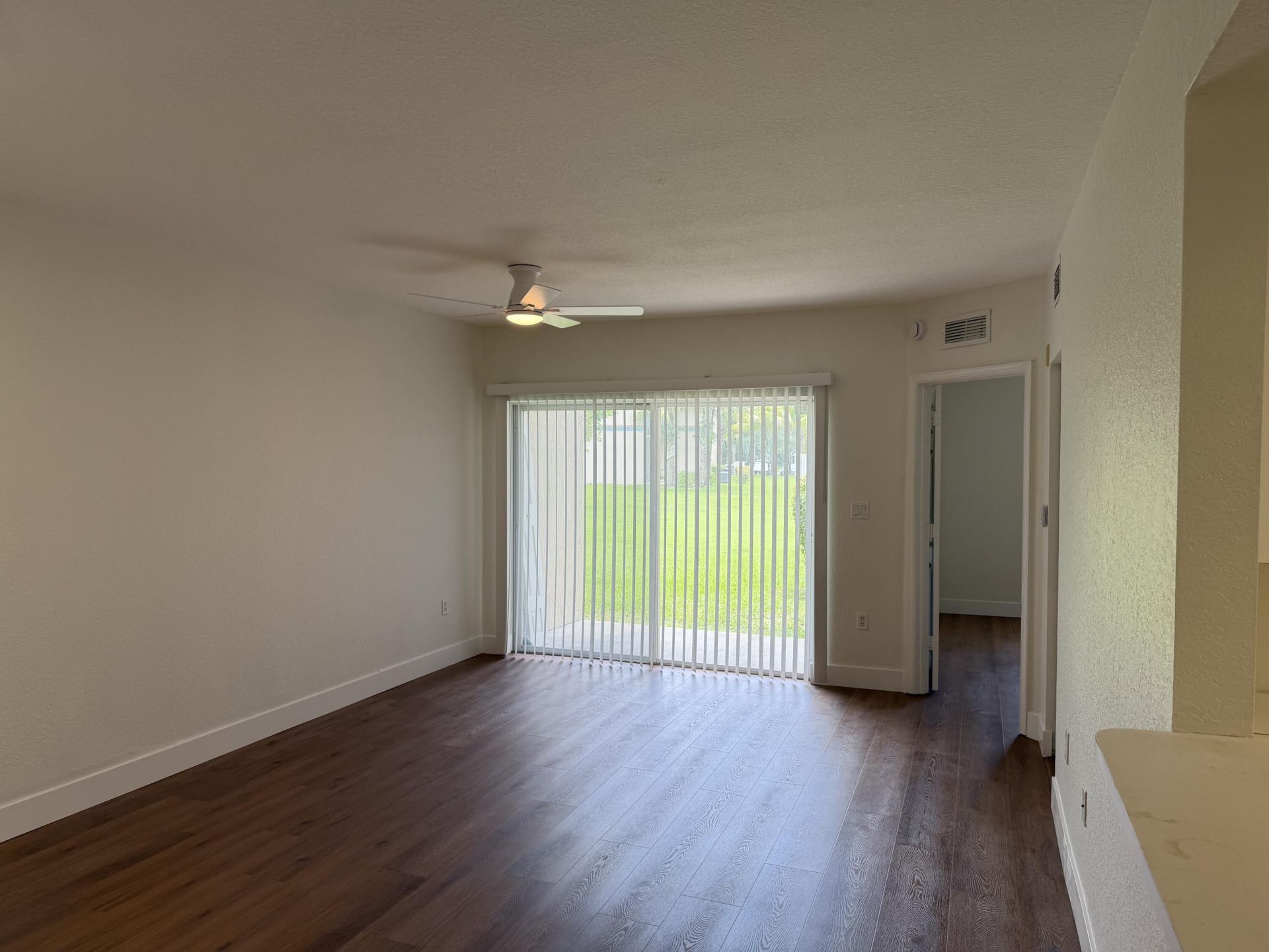 1095 Golden Lakes Boulevard, West Palm Beach, FL 33411 Photo