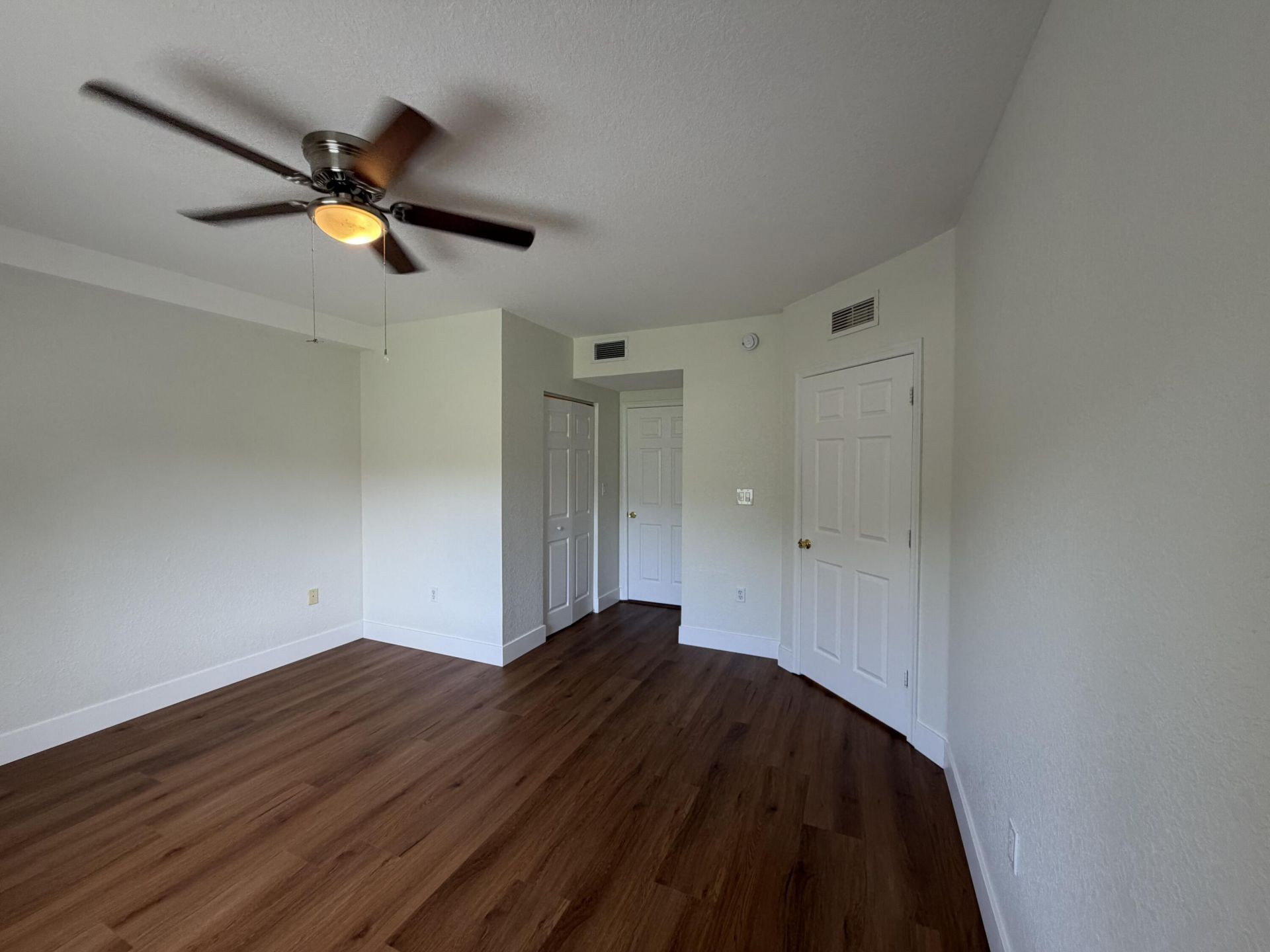 1095 Golden Lakes Boulevard, West Palm Beach, FL 33411 Photo