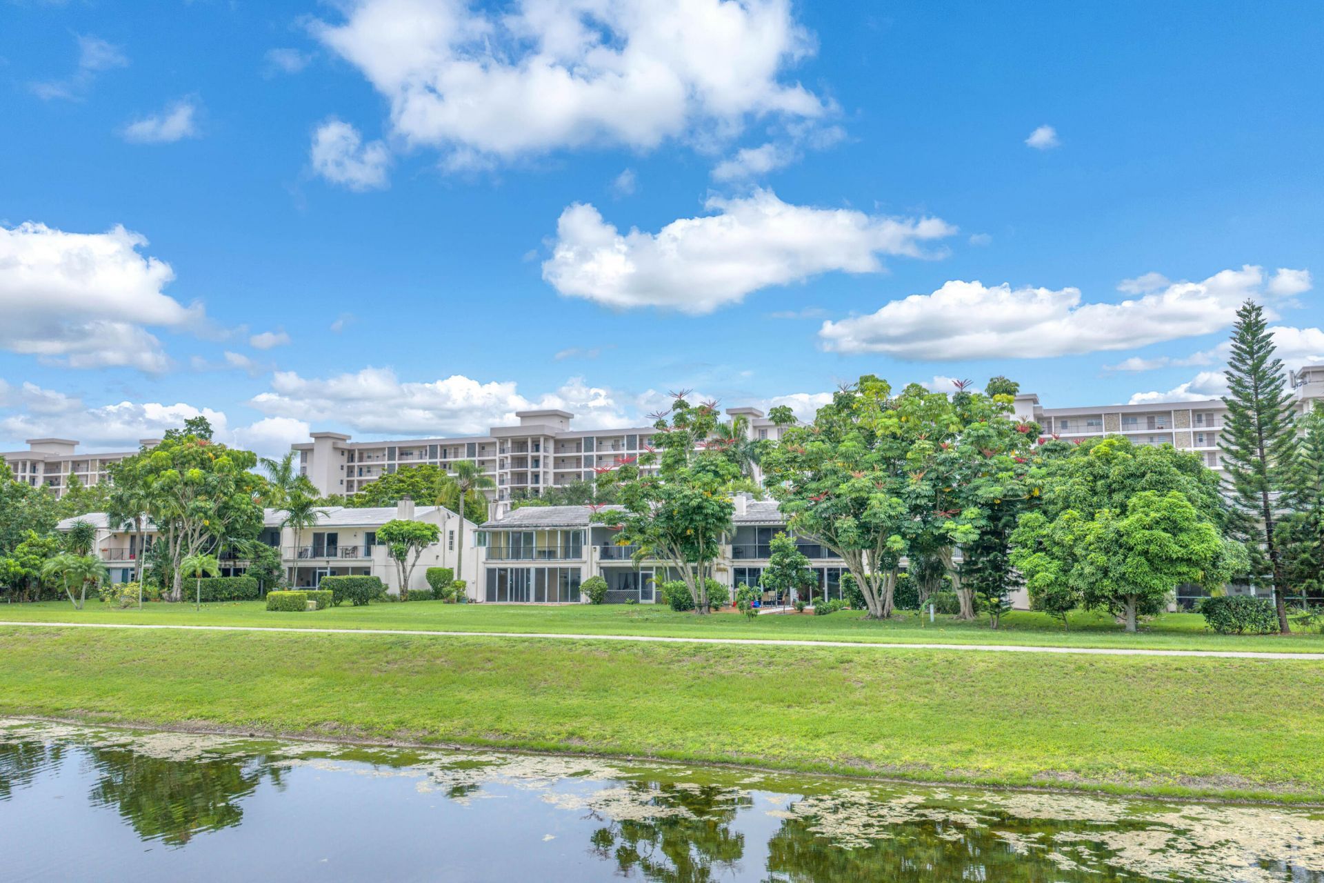 3119 N Palm Aire Drive, Unit 3119, Pompano Beach, FL 33069 Photo