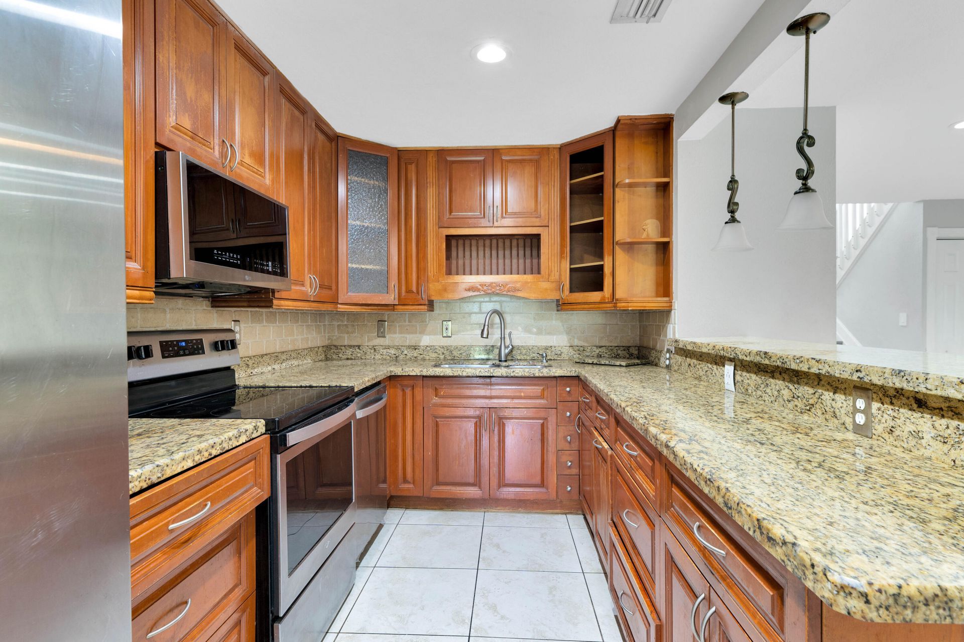 10723 NW 11th Street, Unit 10723, Pembroke Pines, FL 33026 Photo