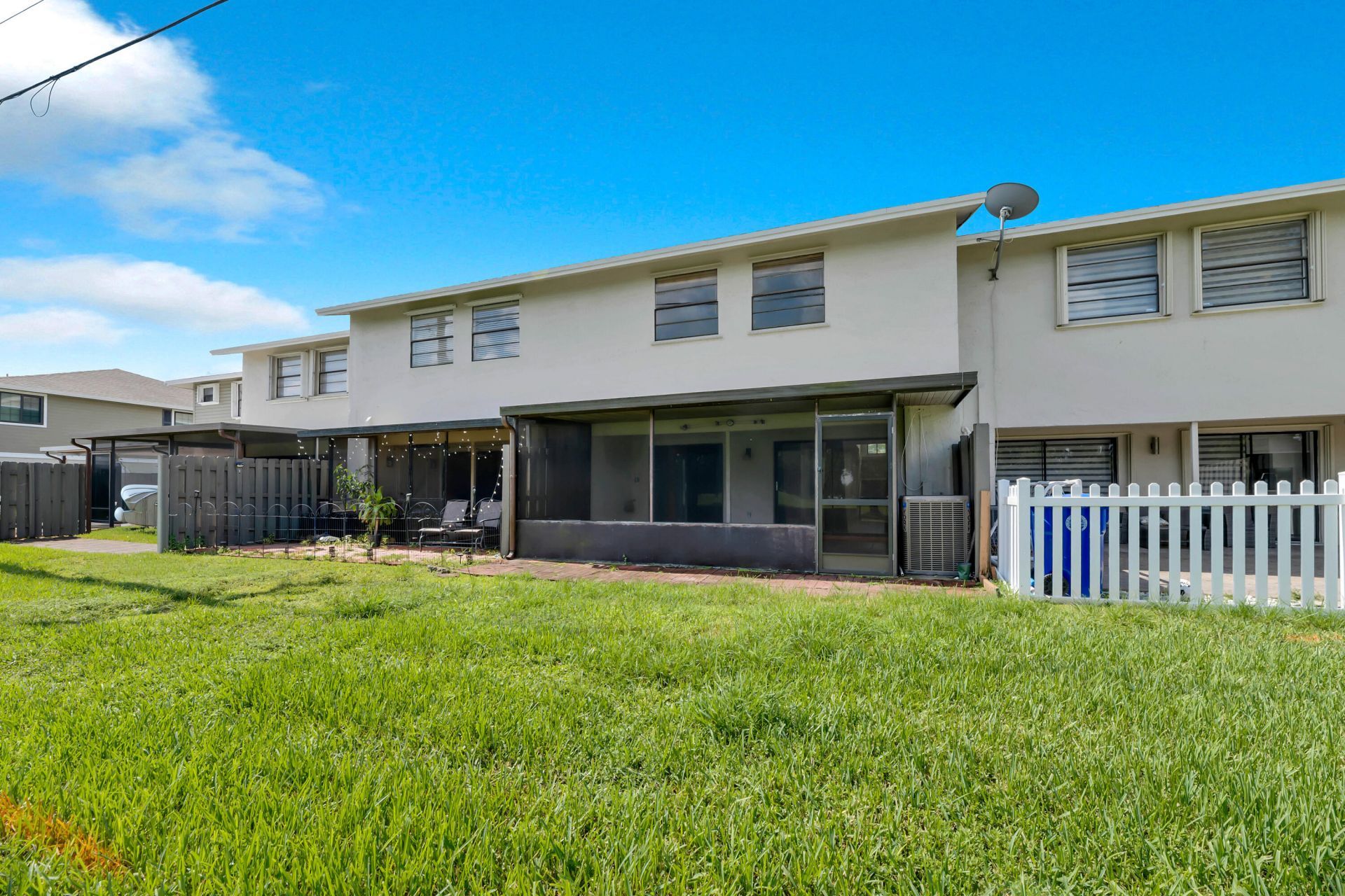 10723 NW 11th Street, Unit 10723, Pembroke Pines, FL 33026 Photo