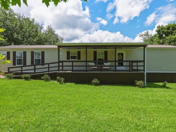 3741 Griderville Road , Cave City, KY 42127