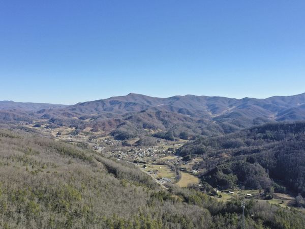 156 Rock Quarry Road, Roan Mountain, TN 37687