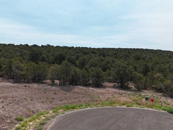 8 Brooklyn Court , Tijeras, NM 87059