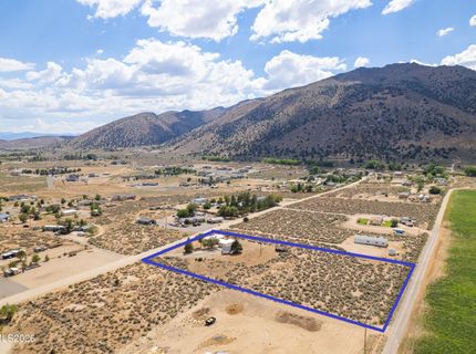 10 Wild Peach Lane, Wellington, NV 89444 Photo