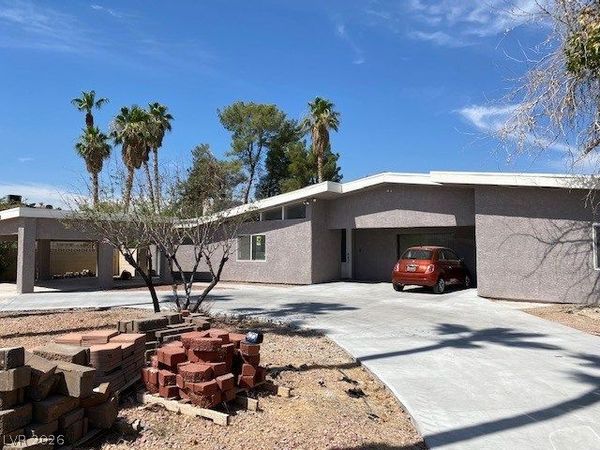 2047 Westwind Road, Las Vegas, NV 89146