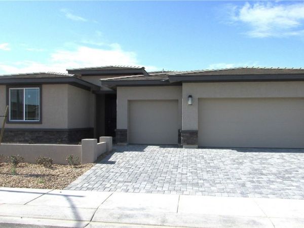513 Chestnut Falcon Street, Henderson, NV 89011