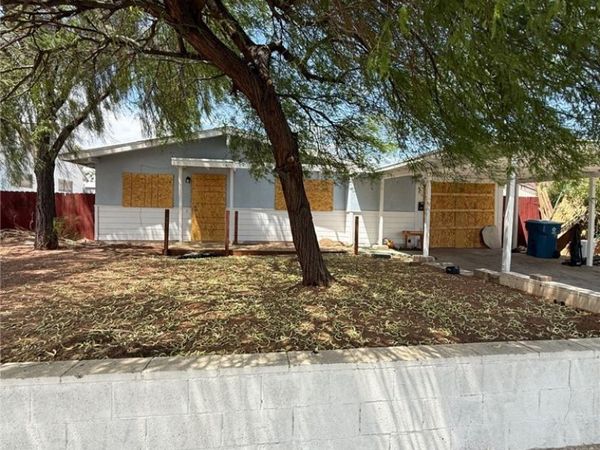 1709 Canosa Avenue , Las Vegas, NV 89104