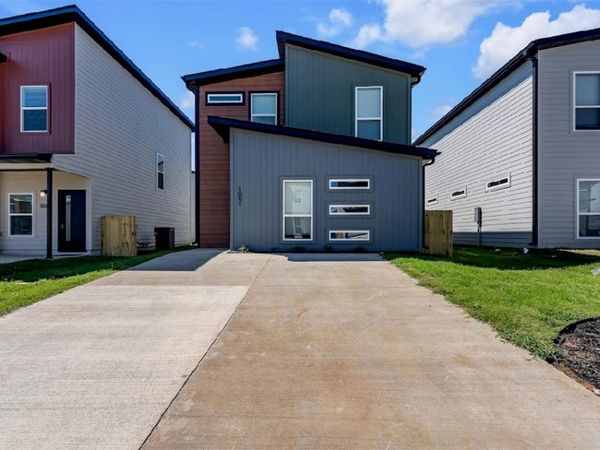 1051 Boardwalk Avenue , Bentonville, AR 72713
