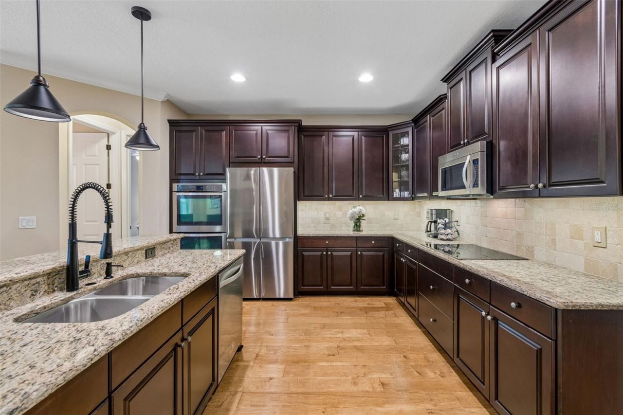 1804 Bella Casa Court , Tampa, FL 33618 Photo