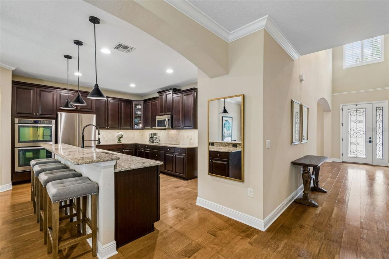 1804 Bella Casa Court , Tampa, FL 33618 Photo