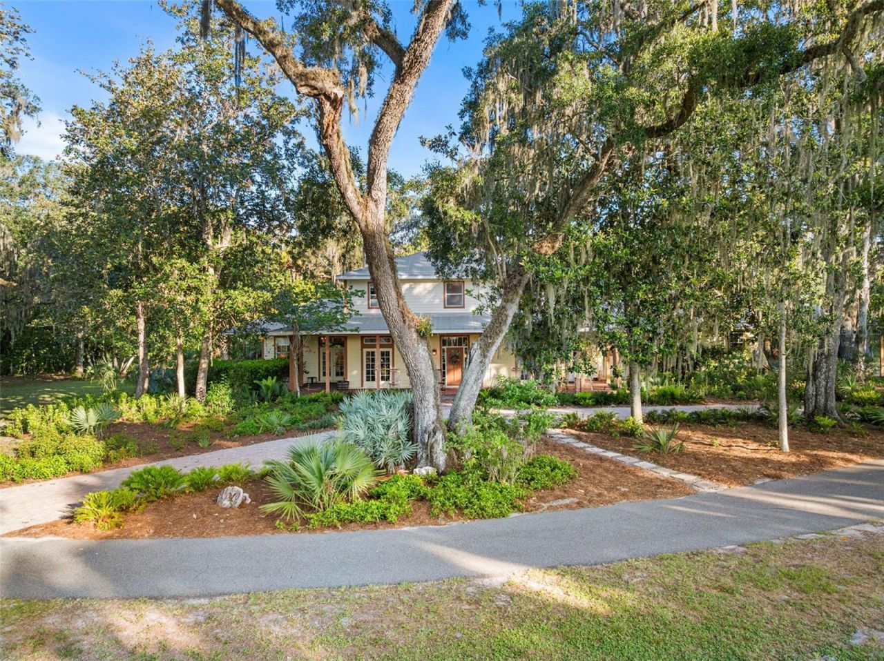 33415 Kiefer Road , Wesley Chapel, FL 33545 Photo