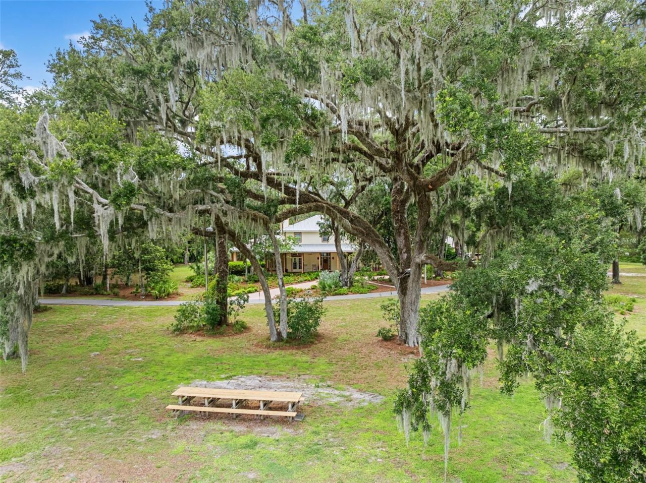 33415 Kiefer Road , Wesley Chapel, FL 33545 Photo