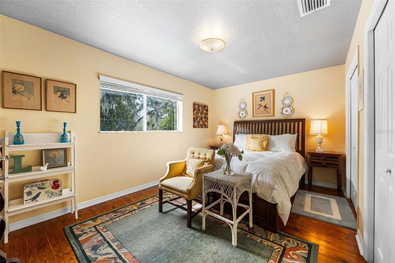 33415 Kiefer Road , Wesley Chapel, FL 33545 Photo
