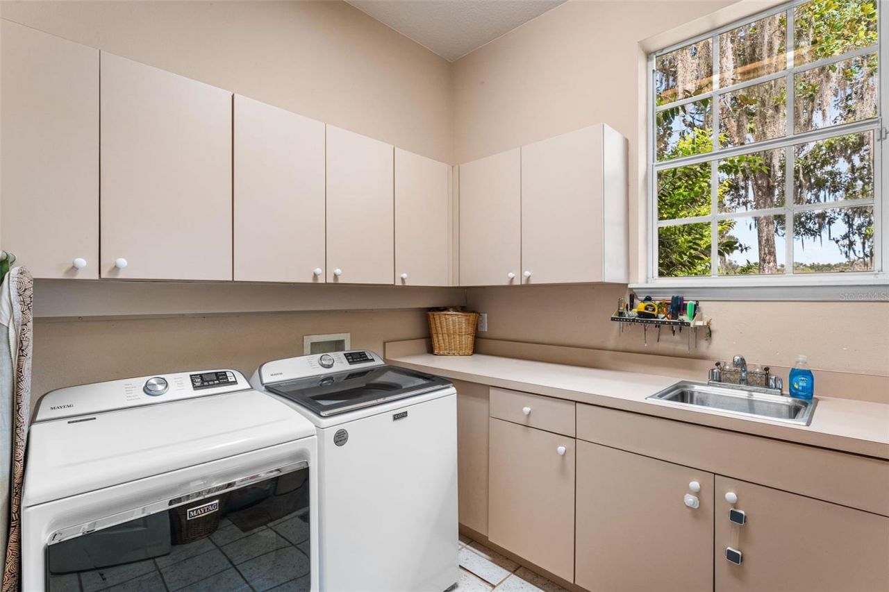 33415 Kiefer Road , Wesley Chapel, FL 33545 Photo