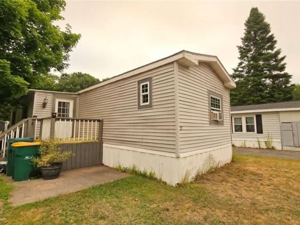 77 Crestview Circle , Central Square, NY 13036