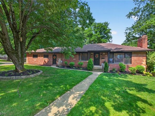 488 Strader Road , Akron, OH 44305