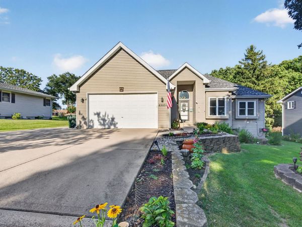 23031 S Belle Lane , Channahon, IL 60410