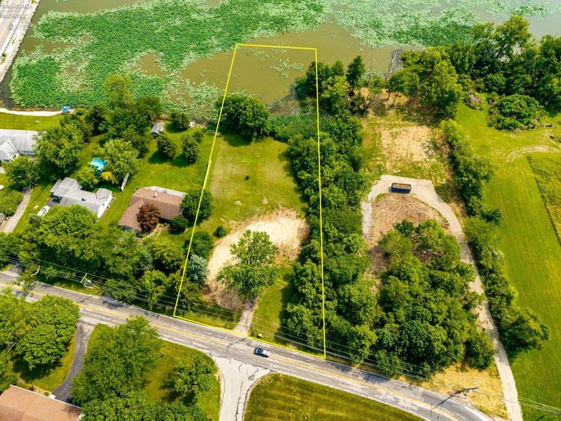 111 NW Catawba Road, Port Clinton, OH 43452 Photo 1