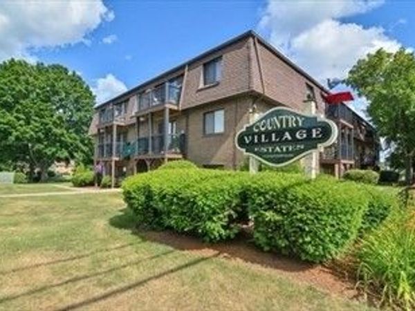 800 County St, Unit 6, Taunton, MA 02780