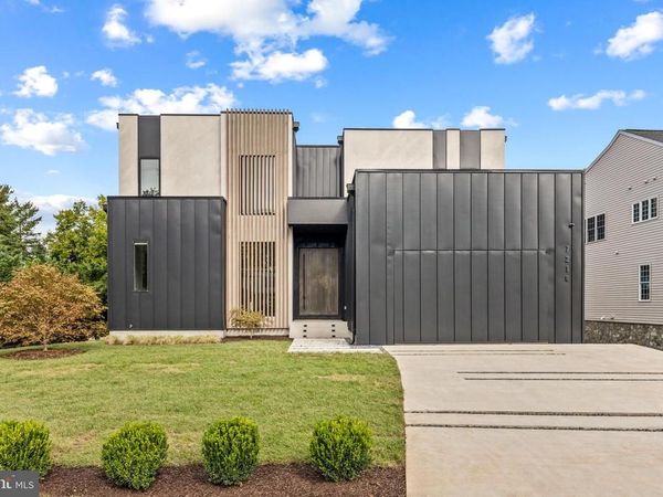 7216 DAVIS COURT , MCLEAN, VA 22101
