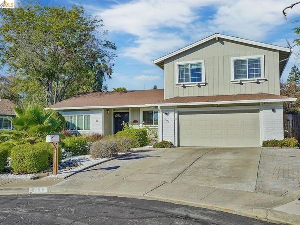 2198 La Orinda , Concord, CA 94518