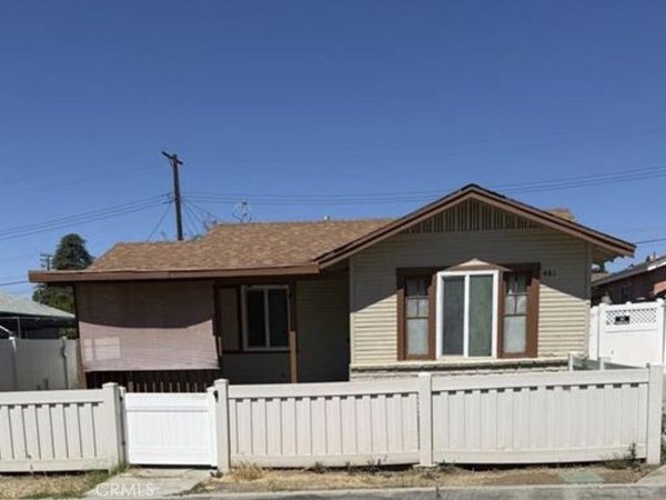 481 Martin , Banning, CA 92220
