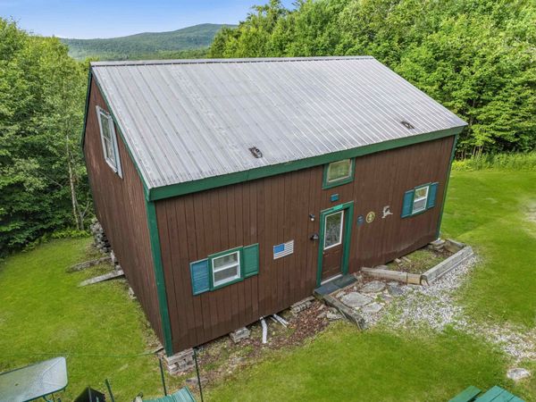 100 Mountain View Lane, Norton, VT 05907