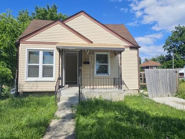 8095 Roselawn Street, Detroit, MI 48204