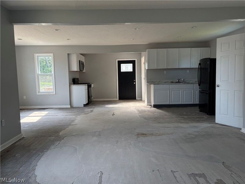 8307 Cleveland Avenue NW, Canton, OH 44720 Photo 10