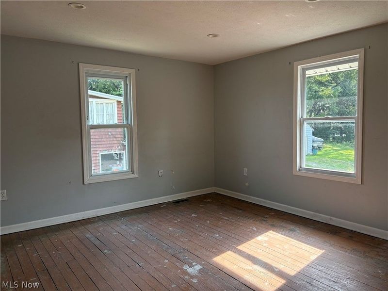 8307 Cleveland Avenue NW, Canton, OH 44720 Photo 16