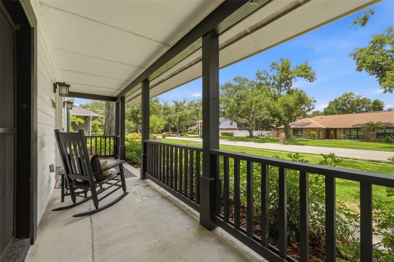 11007 Theresa Arbor Drive, Tampa, FL 33617 Photo