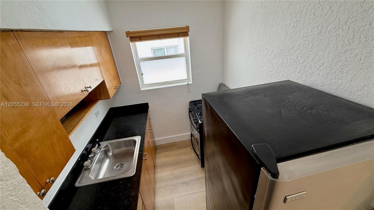 7334 Harding Ave, Unit 3, Miami Beach, FL 33141 Photo