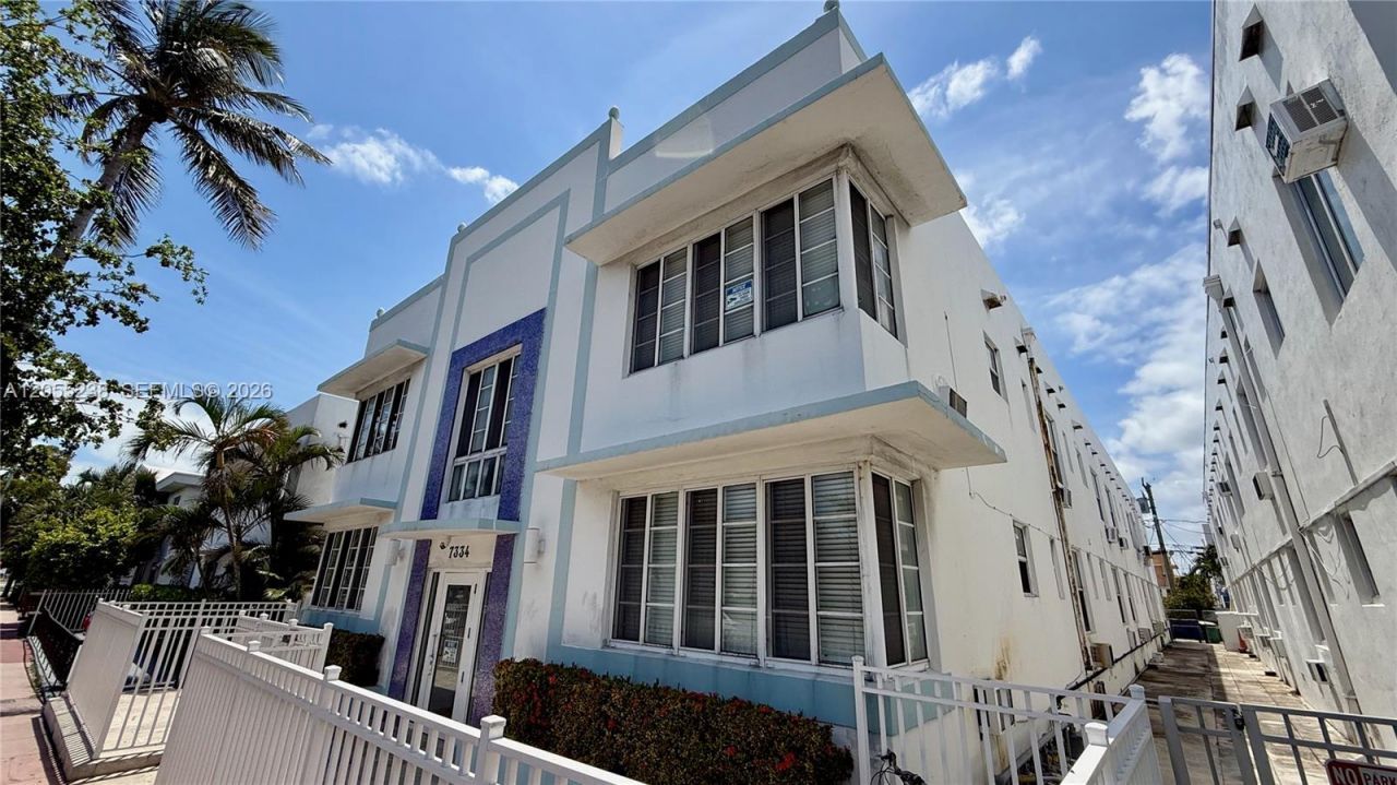 7334 Harding Ave, Unit 3, Miami Beach, FL 33141 Photo