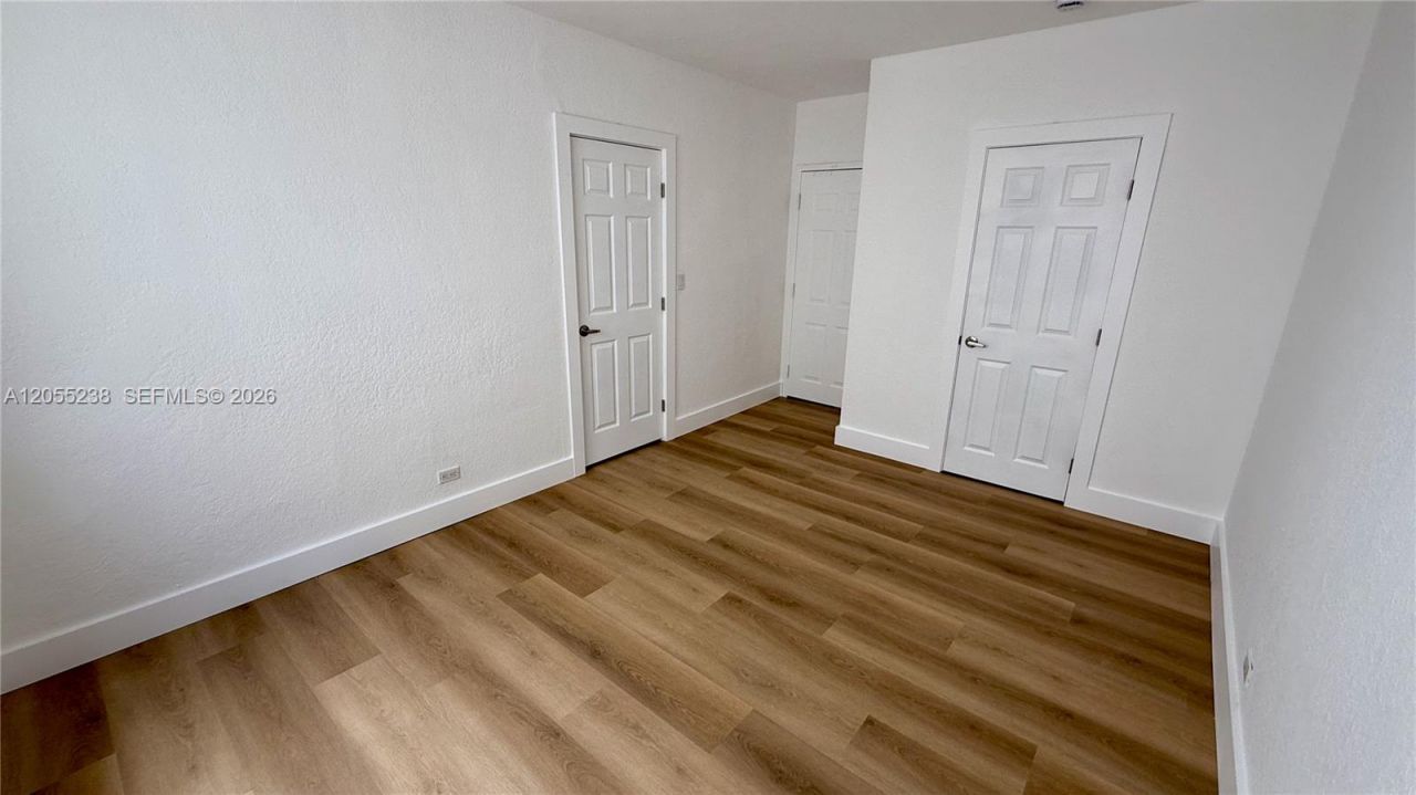 7334 Harding Ave , Unit 3, Miami Beach, FL 33141 Photo