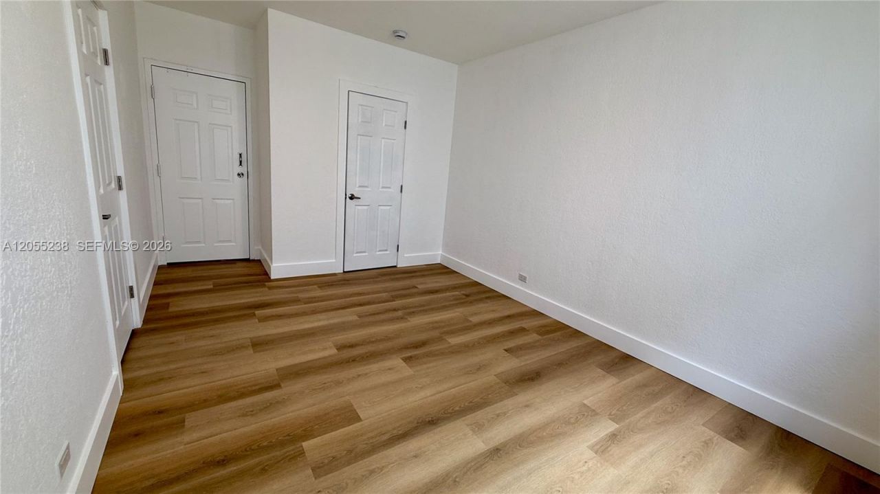 7334 Harding Ave , Unit 3, Miami Beach, FL 33141 Photo