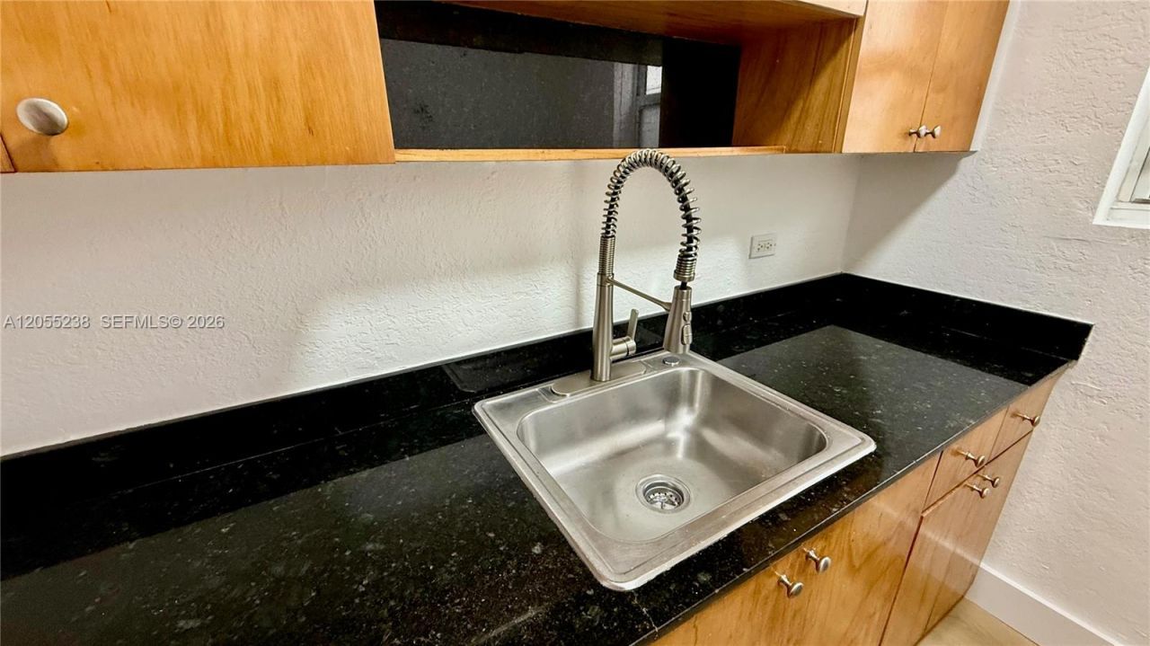 7334 Harding Ave, Unit 3, Miami Beach, FL 33141 Photo