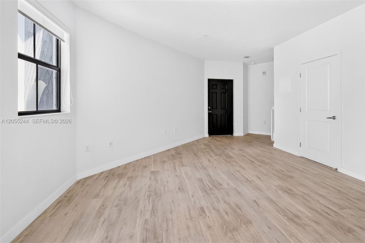 15650 SW 136th St , Unit 212, Miami, FL 33196 Photo