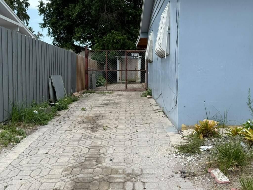 3956 Melaleuca Lane, Lake Worth, FL 33461 Photo