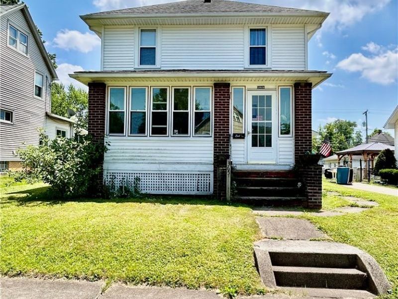 365 W Indiana Avenue, Sebring, OH 44672 Photo 1