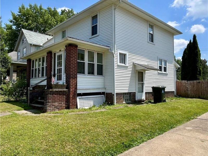 365 W Indiana Avenue, Sebring, OH 44672 Photo 2