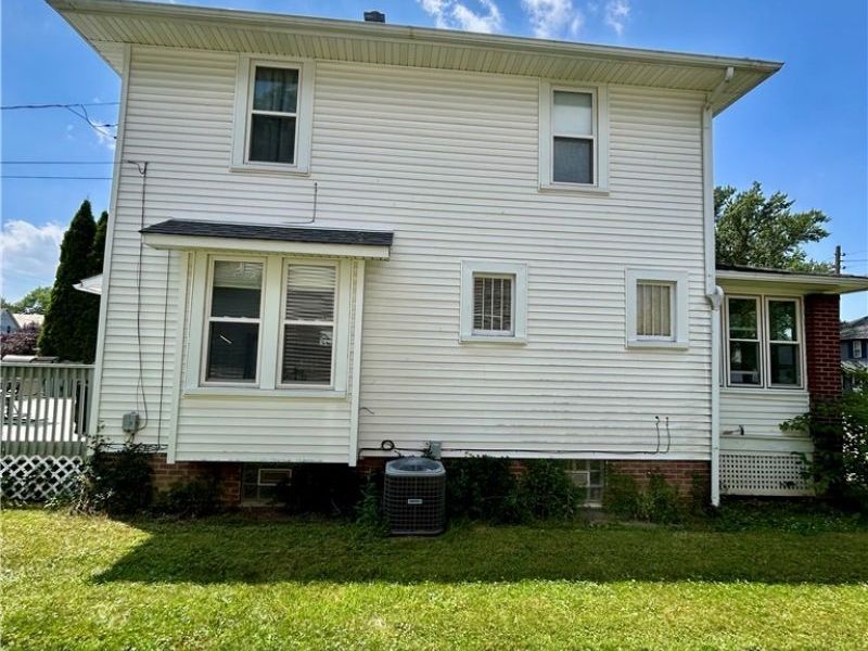 365 W Indiana Avenue, Sebring, OH 44672 Photo 5
