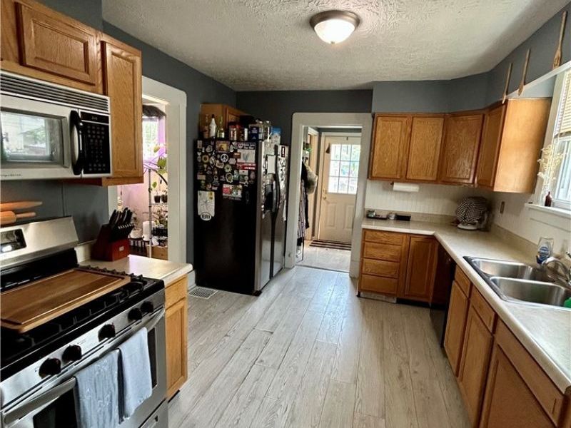 365 W Indiana Avenue, Sebring, OH 44672 Photo 9