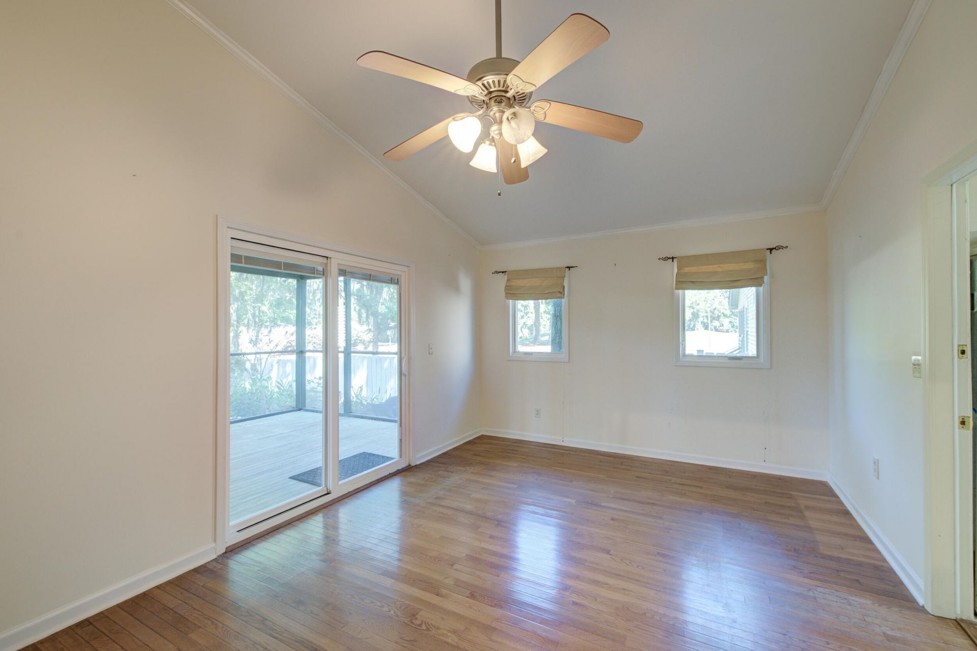 69 Jawol Drive Photo 10